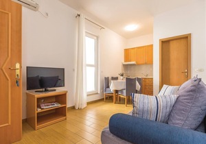 1 bedroom stunning apartment in Makarska