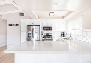 1 Block to Beach! | Cheery Upstairs Vacation Home