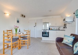 1 Copper Kettle Apartment