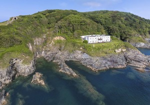 1 The Old Signal House - an apartment that sleeps 6 guests in 3 bedrooms