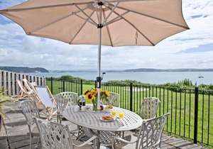 1 The Old Signal House - an apartment that sleeps 6 guests in 3 bedrooms