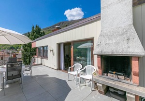 100 m² Apartment ∙ 2 bedrooms ∙ 6 guests
