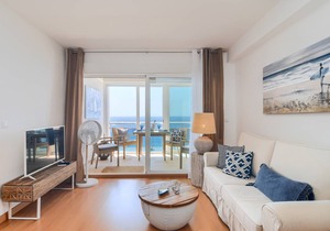 100 m² Apartment ∙ 3 bedrooms ∙ 5 guests