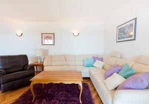 100 m² Apartment ∙ 3 bedrooms ∙ 7 guests