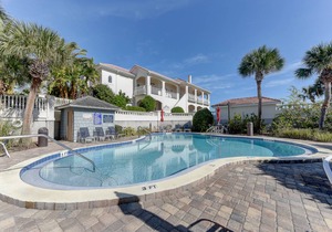 100 m² Condo ∙ 2 bedrooms ∙ 6 guests