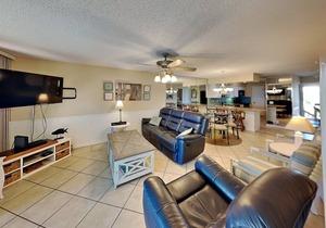 100 m² Condo ∙ 2 bedrooms ∙ 6 guests