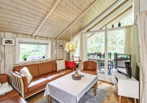 100 m² House ∙ 4 bedrooms ∙ 10 guests