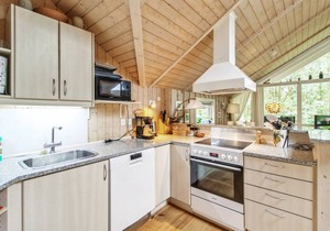 100 m² House ∙ 4 bedrooms ∙ 10 guests