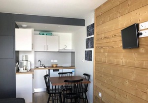 100m from resort center, 1st floor, balcony, tv, ski locker, 28m², Peyragudes