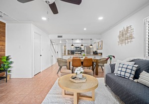 104 m² Condo ∙ 2 bedrooms ∙ 6 guests