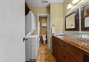 106 m² Condo ∙ 2 bedrooms ∙ 8 guests