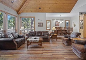 11 Vine Maple home