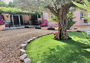 110 m² Villa ∙ 2 bedrooms ∙ 5 guests