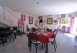 110 m² Villa ∙ 2 bedrooms ∙ 5 guests