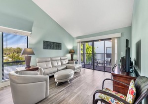 112 m² Condo ∙ 2 bedrooms ∙ 6 guests