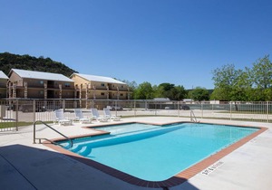 112 m² Condo ∙ 2 bedrooms ∙ 4 guests