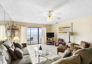 112 m² Condo ∙ 2 bedrooms ∙ 6 guests