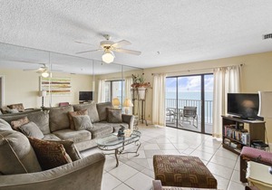 112 m² Condo ∙ 2 bedrooms ∙ 6 guests