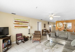 112 m² Condo ∙ 2 bedrooms ∙ 6 guests
