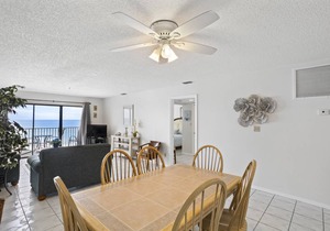 112 m² Condo ∙ 2 bedrooms ∙ 6 guests