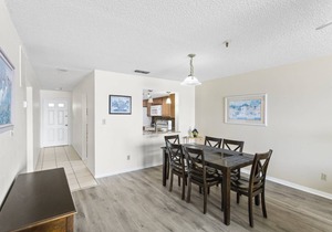 112 m² Condo ∙ 2 bedrooms ∙ 6 guests