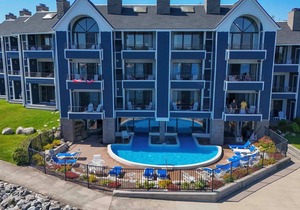 114 Edgewater Inn Downtown Charlevoix | Pool, Hot Tub, Sauna | Sleeps 4