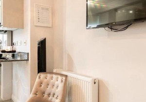 12 Helena house Studio