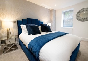 130 m² Apartment ∙ 2 bedrooms ∙ 6 guests