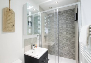 130 m² Apartment ∙ 2 bedrooms ∙ 6 guests