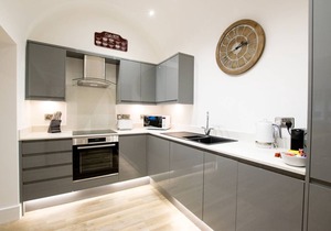 130 m² Apartment ∙ 2 bedrooms ∙ 6 guests