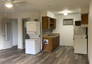 1326-#9 Comfy studio in downtown