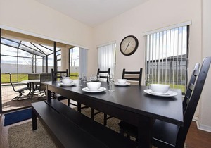 133 High Grove House 5 Bedroom by Florida Star