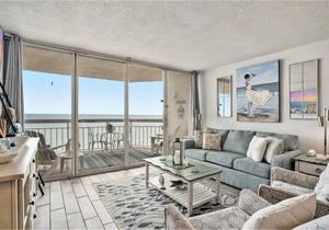 147 m² Condo ∙ 3 bedrooms ∙ 10 guests