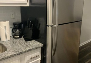 1631 2H · Adorable 2bed Apt/20min to NYC-Parking Avail .