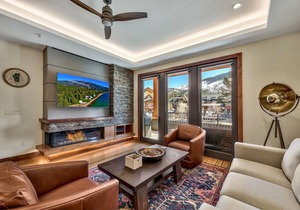 168 m² Condo ∙ 3 bedrooms ∙ 8 guests