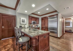 177 m² Condo ∙ 3 bedrooms ∙ 6 guests