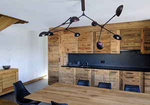 195 m² Apartment ∙ 4 bedrooms ∙ 10 guests
