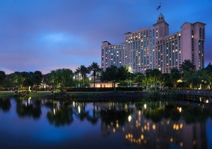 1BR 1Bath Apt w/Kitchen Very Large - 877 Sq. Ft.