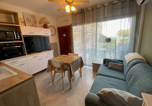 2⭐ Apartment in Balaruc-les-Bains - Air Conditioning, Wifi, Near Spa