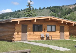2 Bdrm/1 Bath Cabin With Full Kitchen and Amazing Teton Views