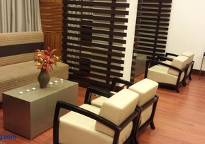 2 Bedroom 1 Bathroom Prime Location in Mississauga
