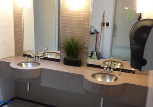 2 Bedroom 1 Bathroom Prime Location in Mississauga