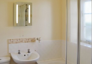 2 bedroom accommodation in Stalham Staithe