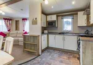 2 bedroom accommodation in Sproatley