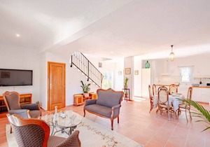 2 bedroom accommodation in Zrnovo