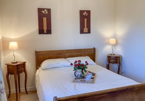 2 bedroom accommodation in Edinburgh