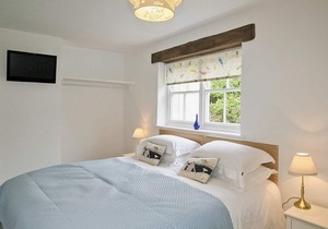 2 bedroom accommodation in Instow, near Bideford