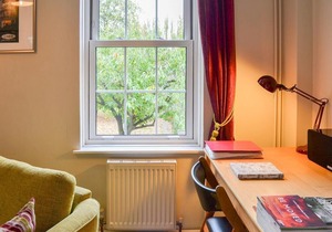 2 bedroom accommodation in Blackheath, London