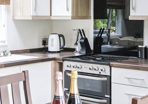 2 bedroom accommodation in Caerwys, Flintshire