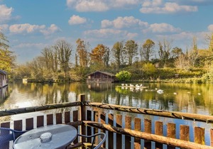 2 bedroom accommodation in Caerwys, Flintshire